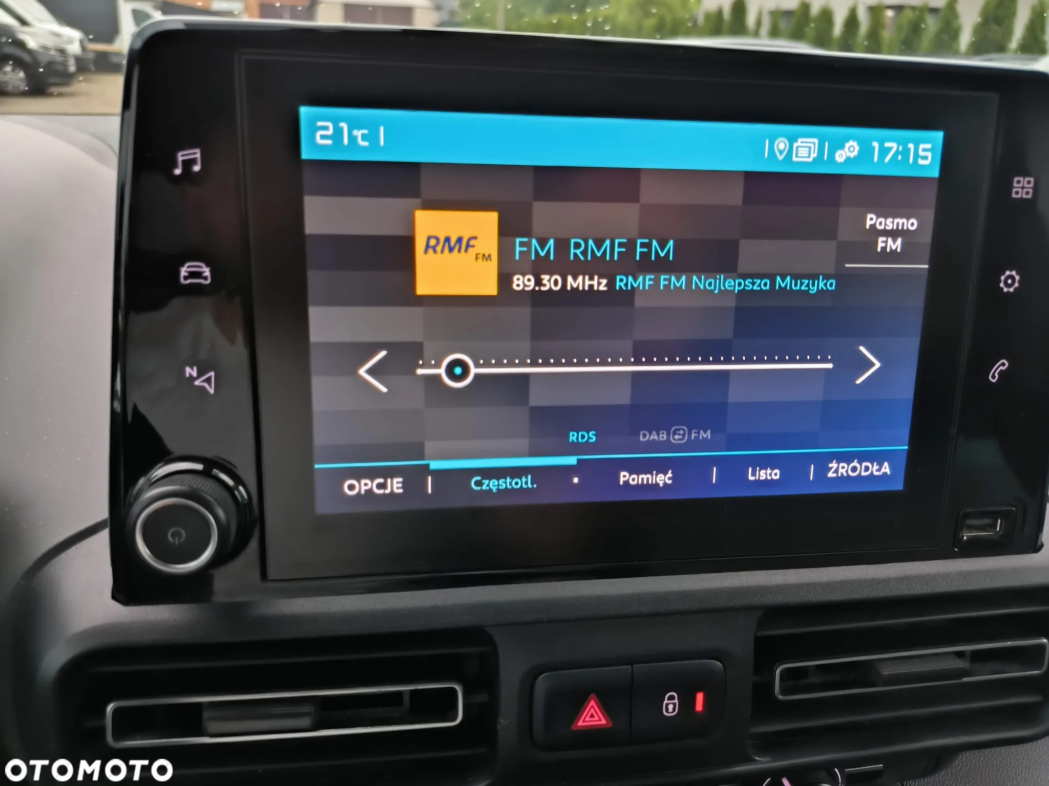 Citroën Berlingo Multispace PureTech 110 SELECTION - 28