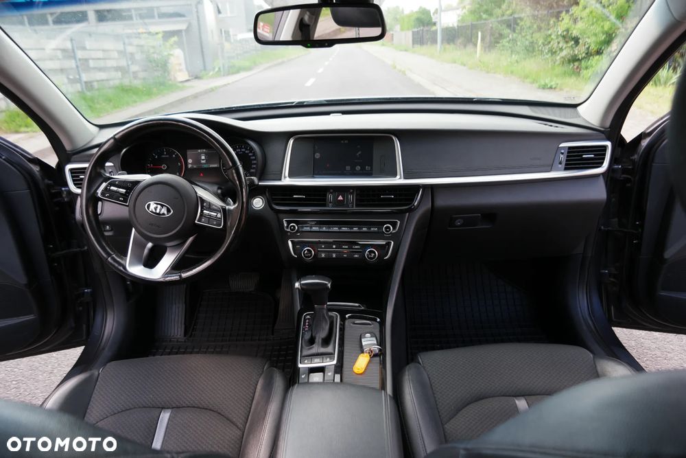 Kia Optima - 26