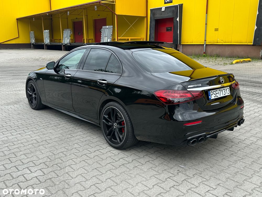 Mercedes-Benz Klasa E AMG 53 4-Matic+ - 3