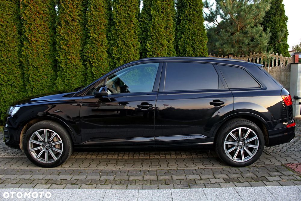 Audi Q7 3.0 TFSI Quattro Tiptr - 3