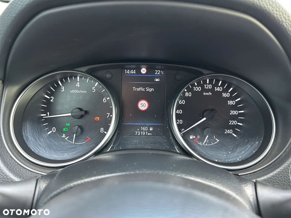 Nissan Qashqai 1.3 DIG-T N-Connecta EU6d - 26