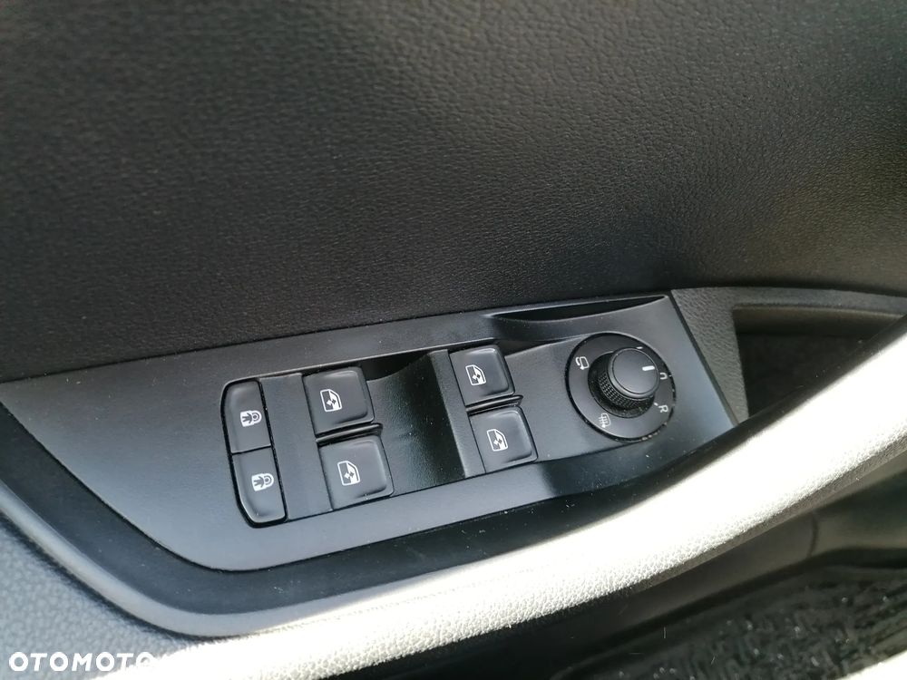 Skoda Superb 2.0 TDI Ambition - 8