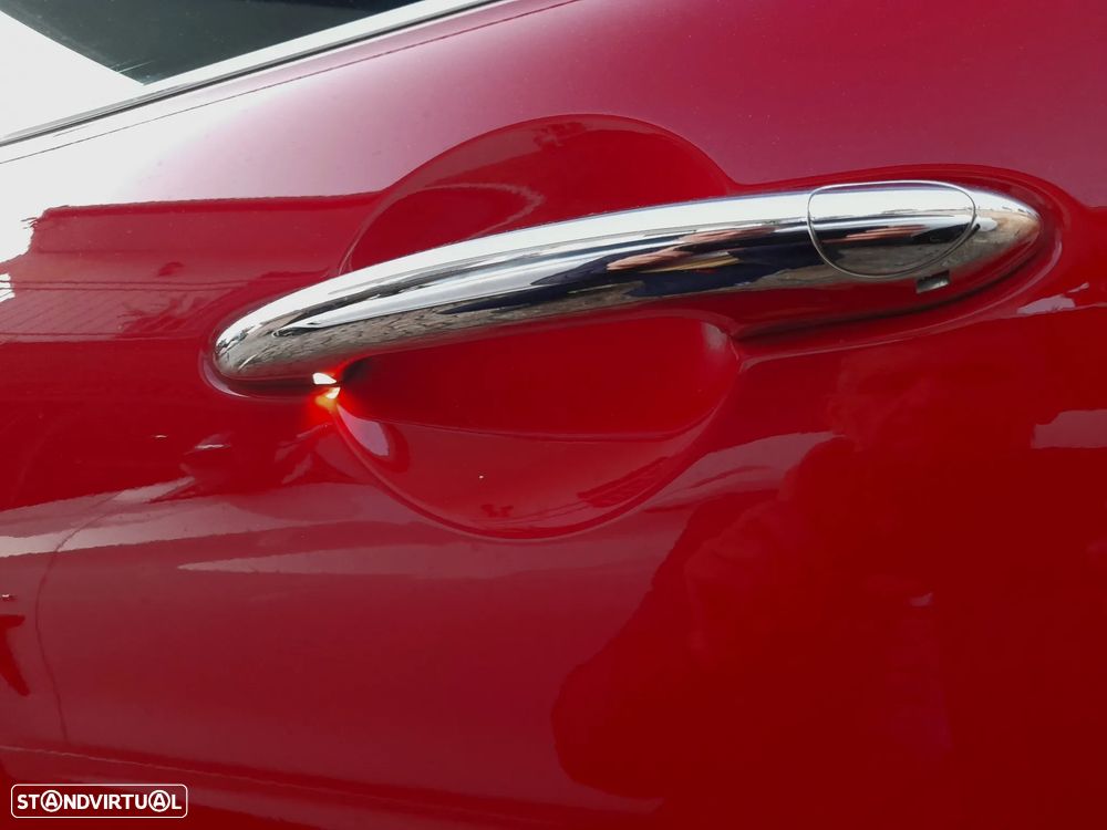 MINI 3 Portas John Cooper Works Auto Desportiva - 20