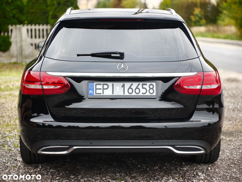 Mercedes-Benz Klasa C 200 7G-TRONIC Avantgarde - 29