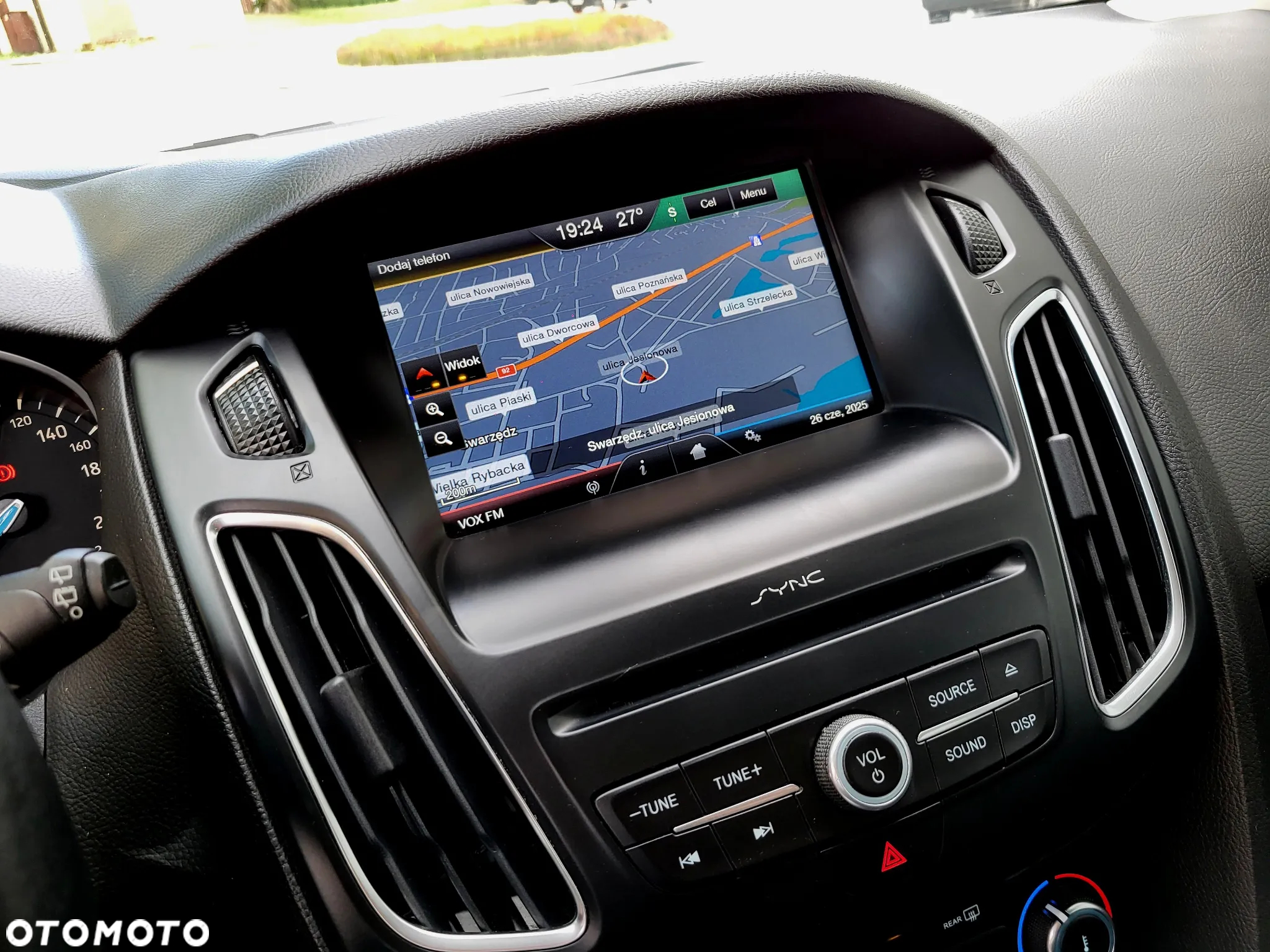 Ford Focus - 11
