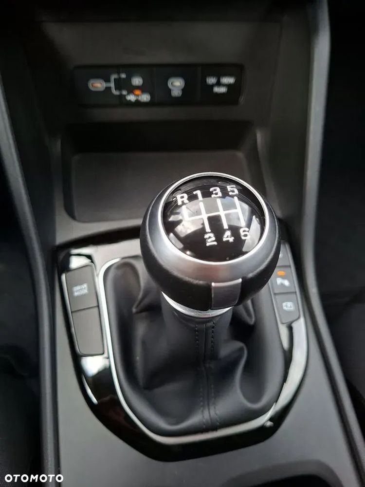 Hyundai Tucson 1.6 T-GDi Modern 2WD - 33
