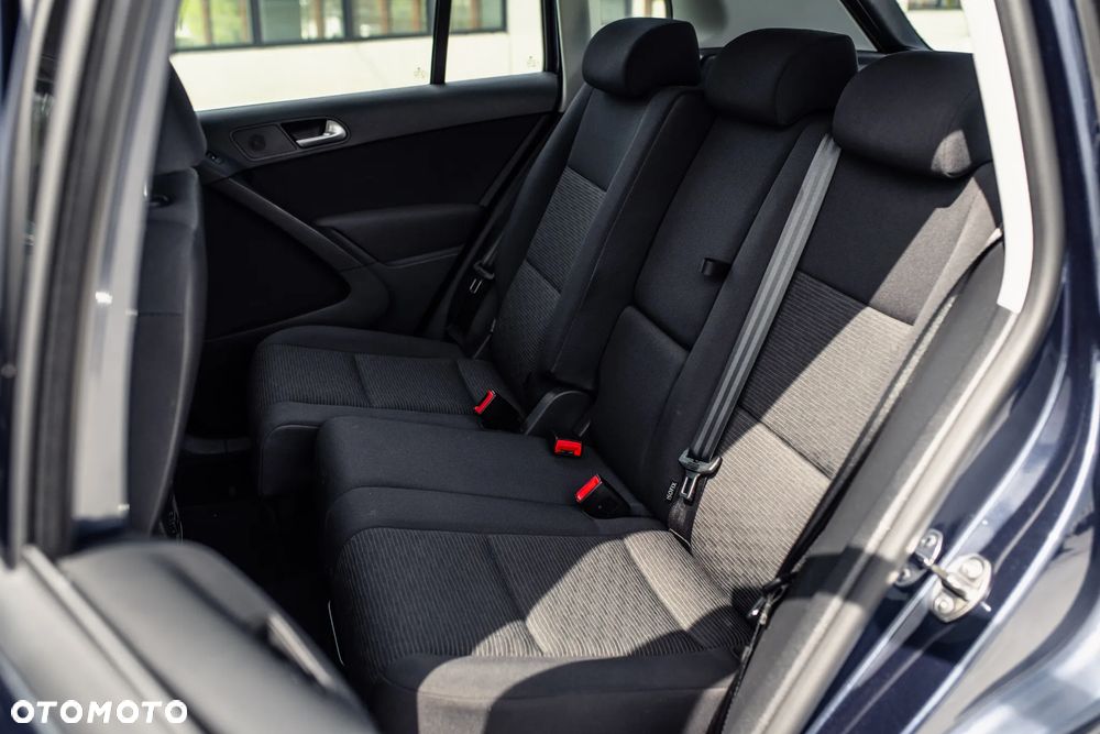 Volkswagen Tiguan 1.4 TSI BlueMotion Technology Exclusive - 27