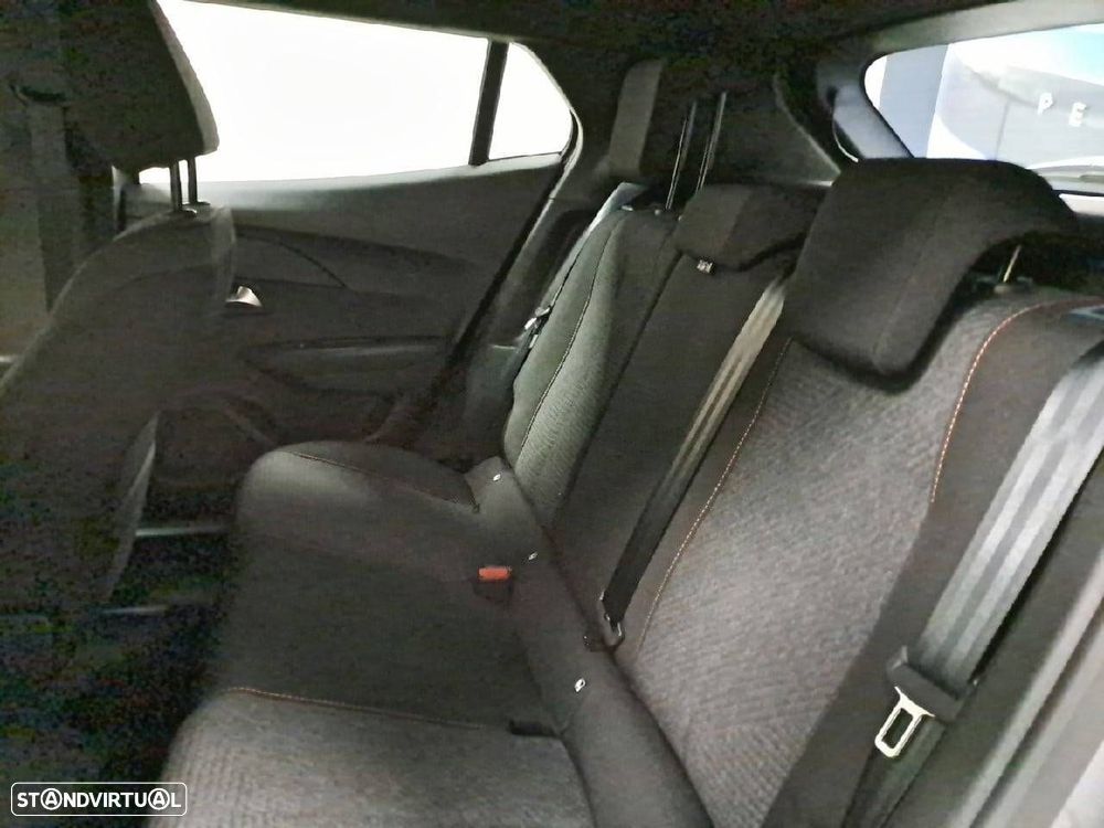 Peugeot 2008 1.2 PureTech Style - 10
