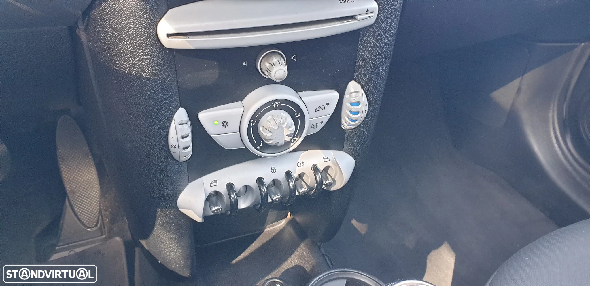 MINI 3 Portas One D - 25