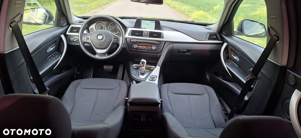 BMW Seria 3 316d - 11