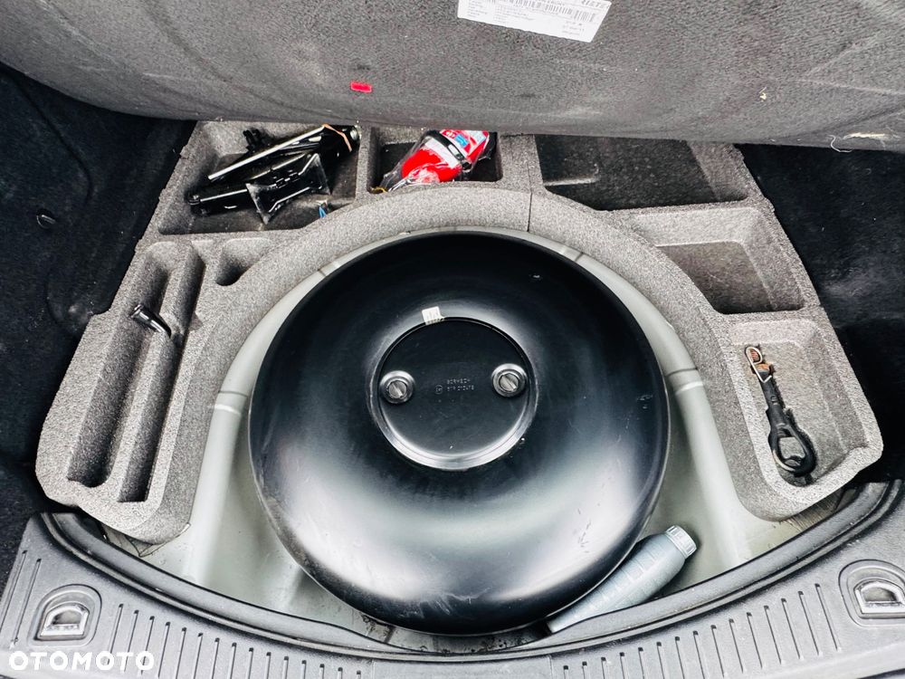 Ford Mondeo 1.6 Gold X - 14