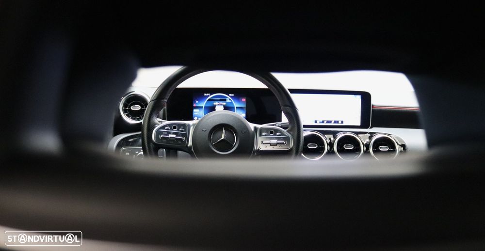 Mercedes-Benz A 250 e AMG Line - 42