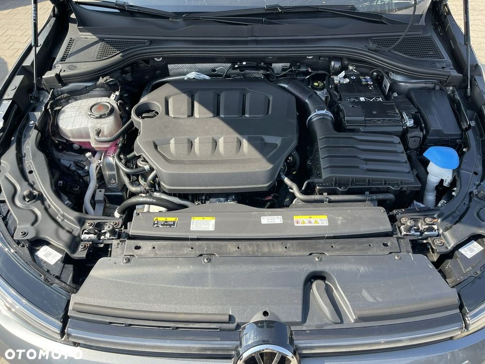 Volkswagen Passat Variant 2.0 TSI Elegance DSG - 17