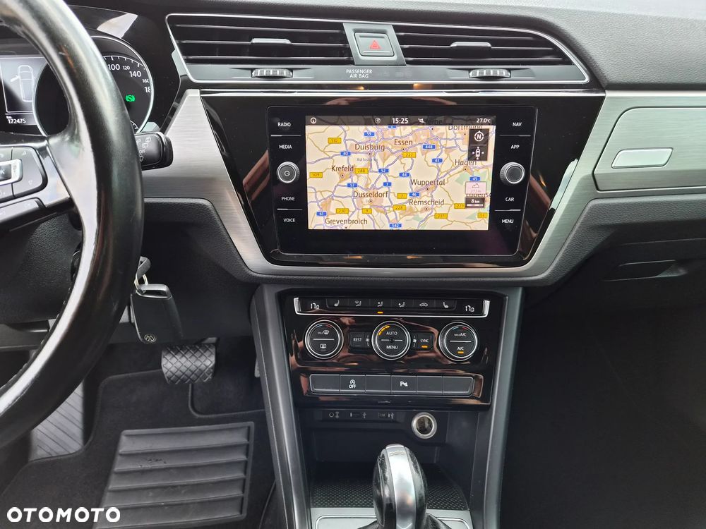 Volkswagen Touran 2.0 TDI BMT Highline DSG - 17