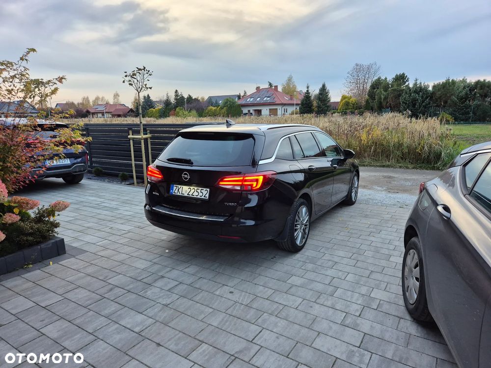 Opel Astra V 1.4 T Elite - 10