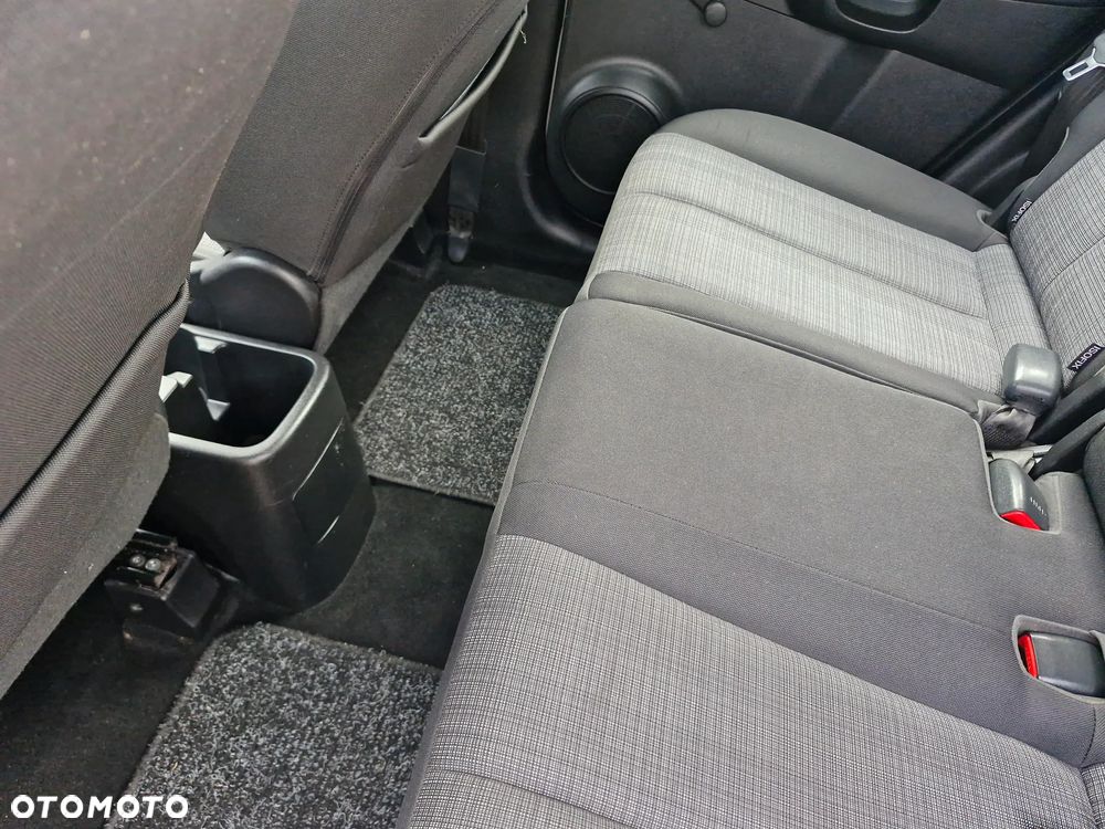 Kia Venga 1.4 CVVT Vision - 20