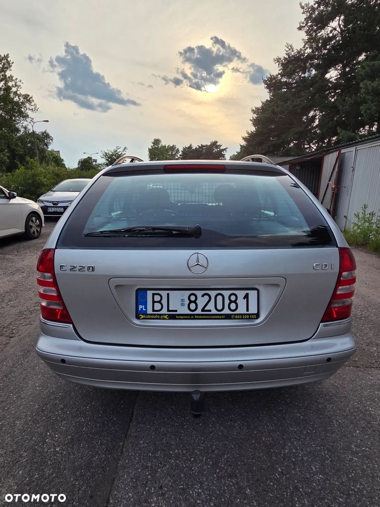 Mercedes-Benz Klasa C 220 T CDI Avantgarde - 6