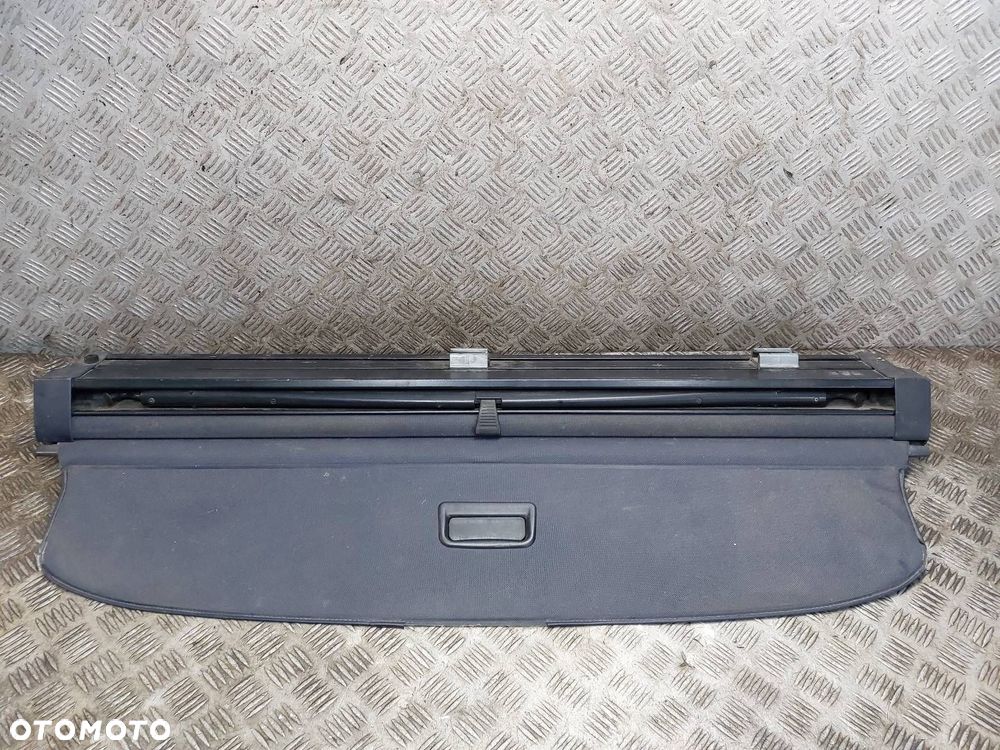ROLETA BAGAŻNIKA AUDI A4 B6 KOMBI AVANT - 1
