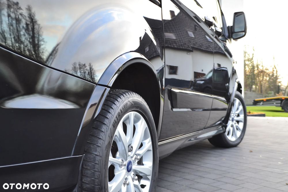 Ford TRANSIT CUSTOM SPORT - 16