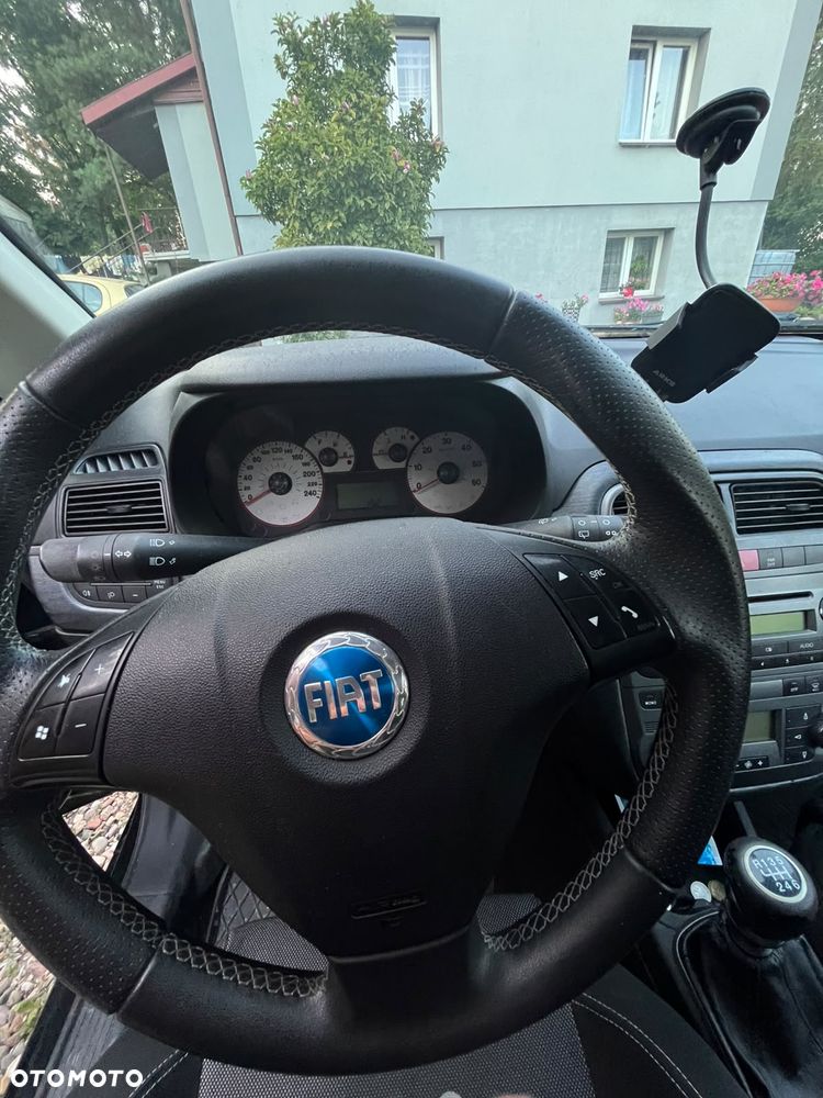 Fiat Punto - 11