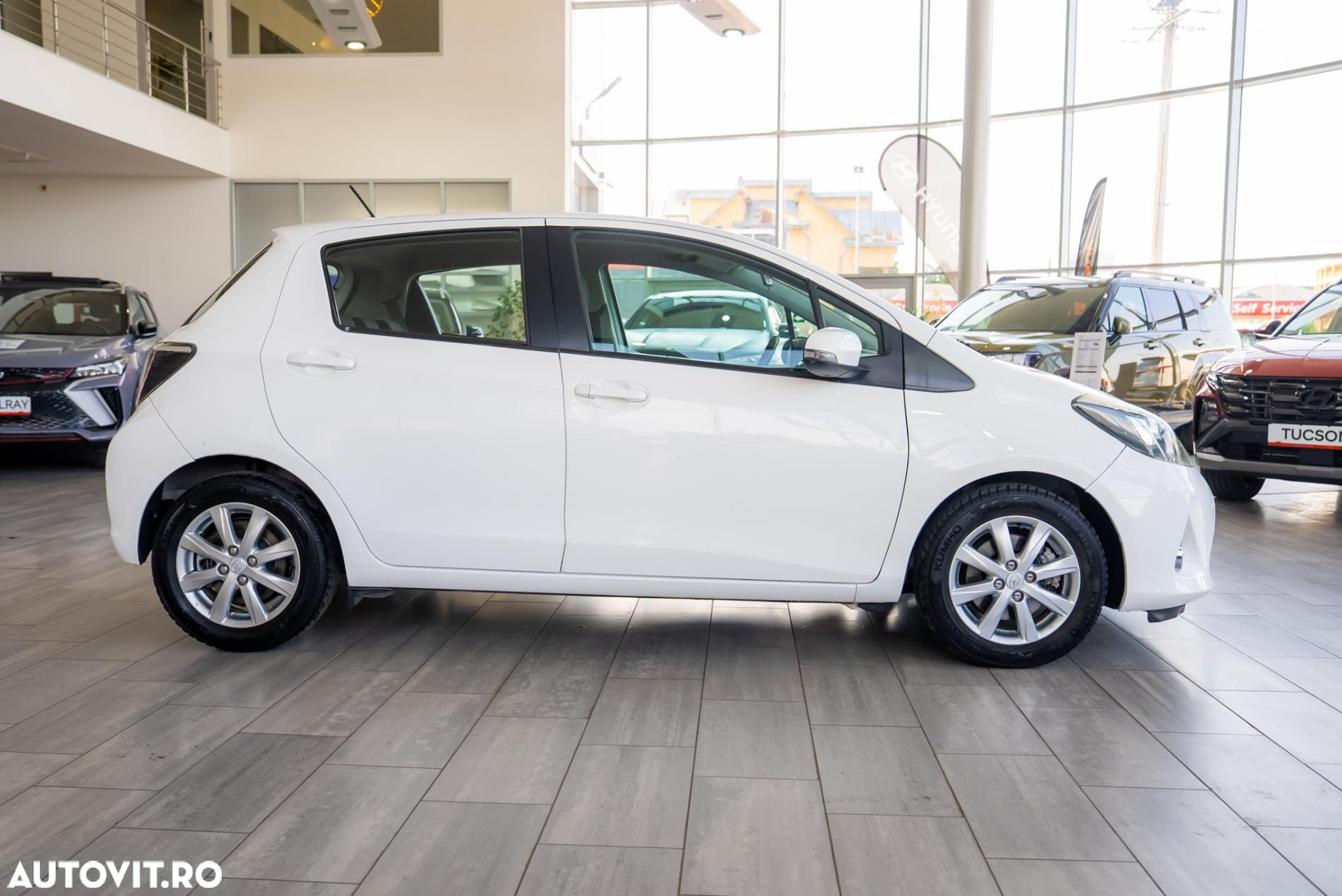 Toyota Yaris - 6