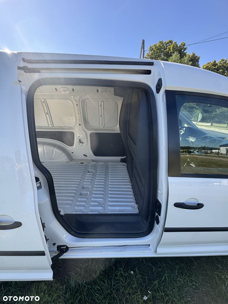 Volkswagen Caddy - 5