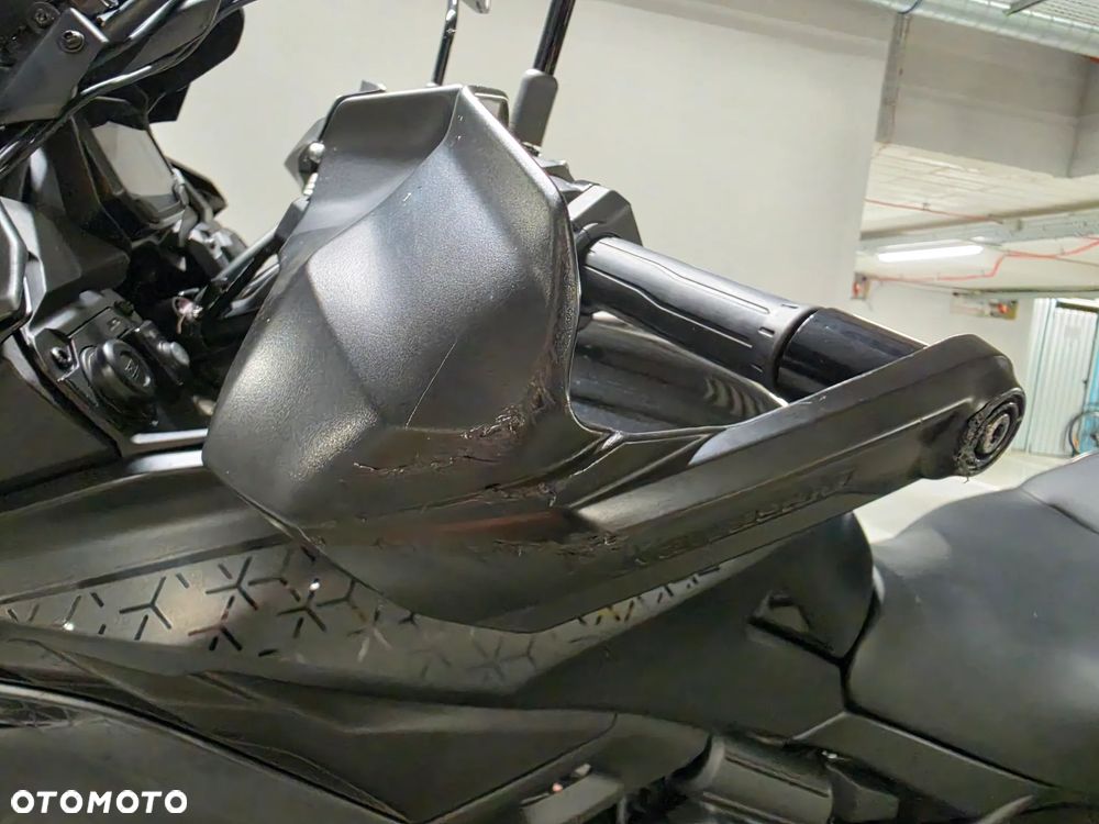 Kawasaki Versys 650 - 12