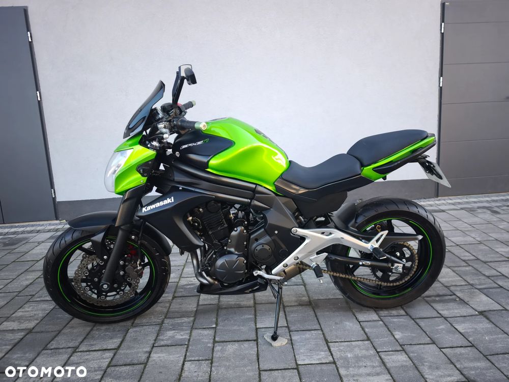 Kawasaki ER - 2