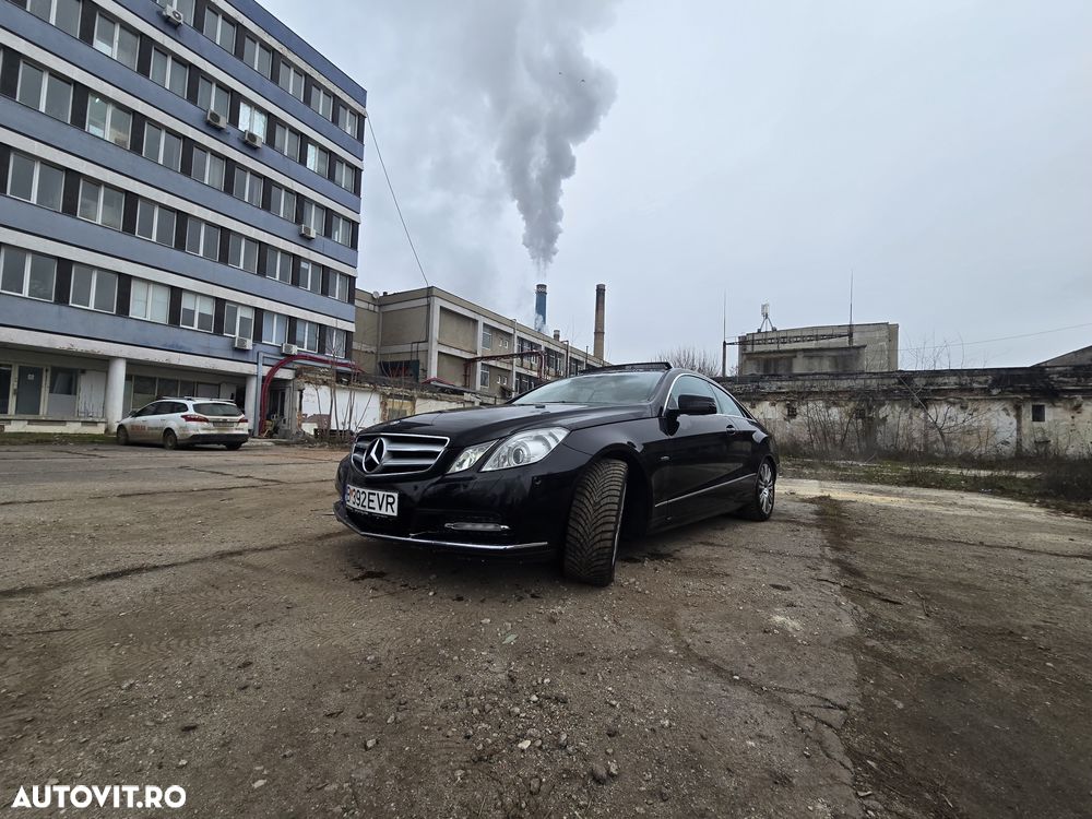 Mercedes-Benz E 250 CGI Coupe BlueEFFICIENCY Automatik Avantgarde - 3