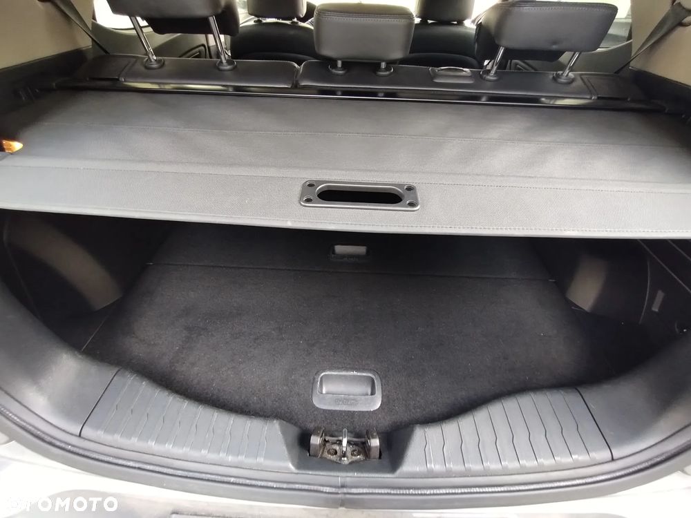 SsangYong/KGM Tivoli - 25
