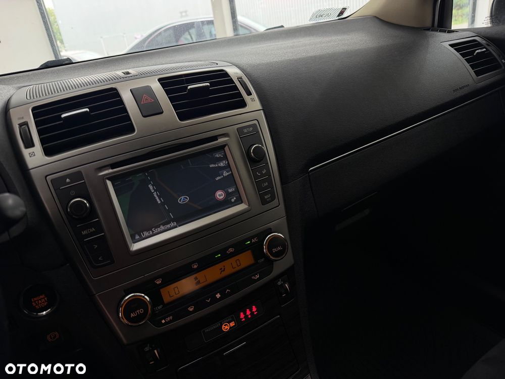 Toyota Avensis 2.0 D-4D Luna - 9