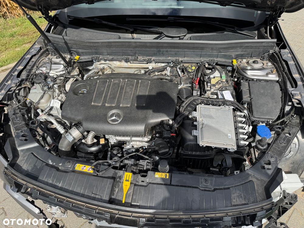 Mercedes-Benz GLB 200 d 4-Matic AMG Line 8G-DCT - 30