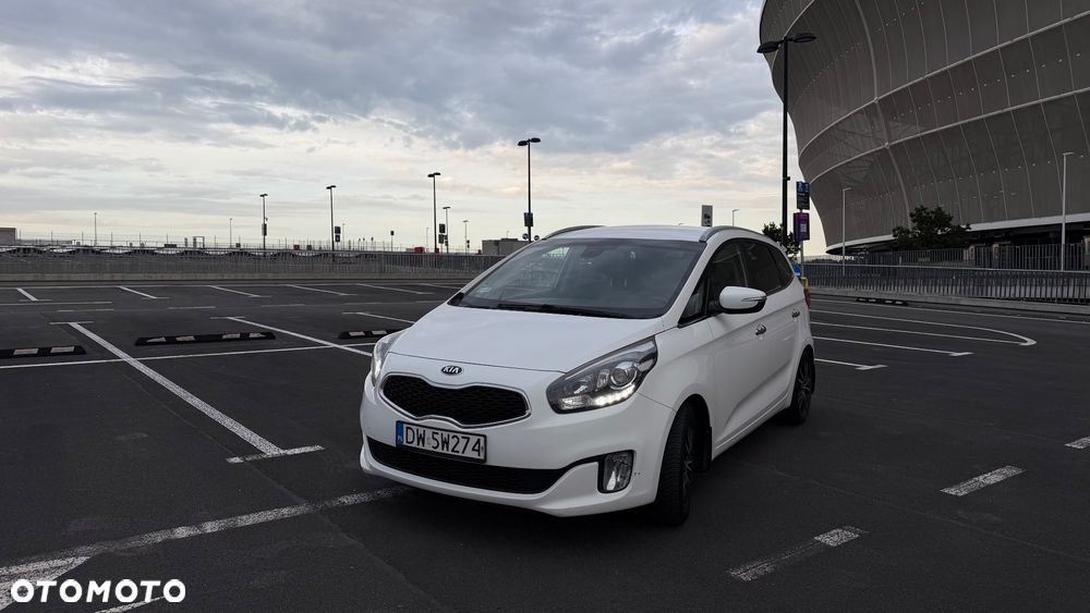Kia Carens 1.7 CRDi XL 7os 7DCT - 29