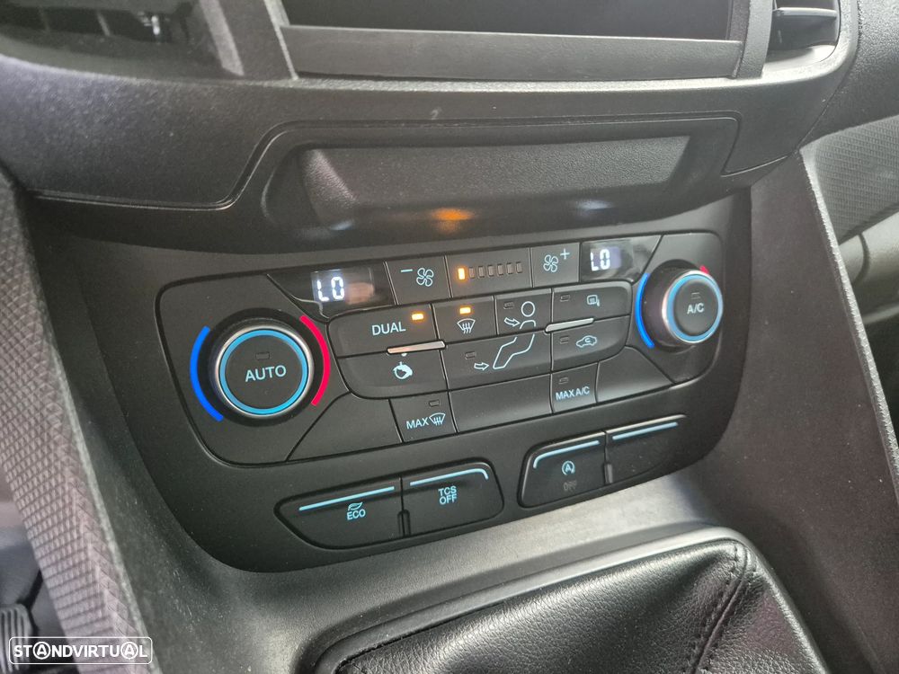 Ford TRANSIT CONNECT - 12