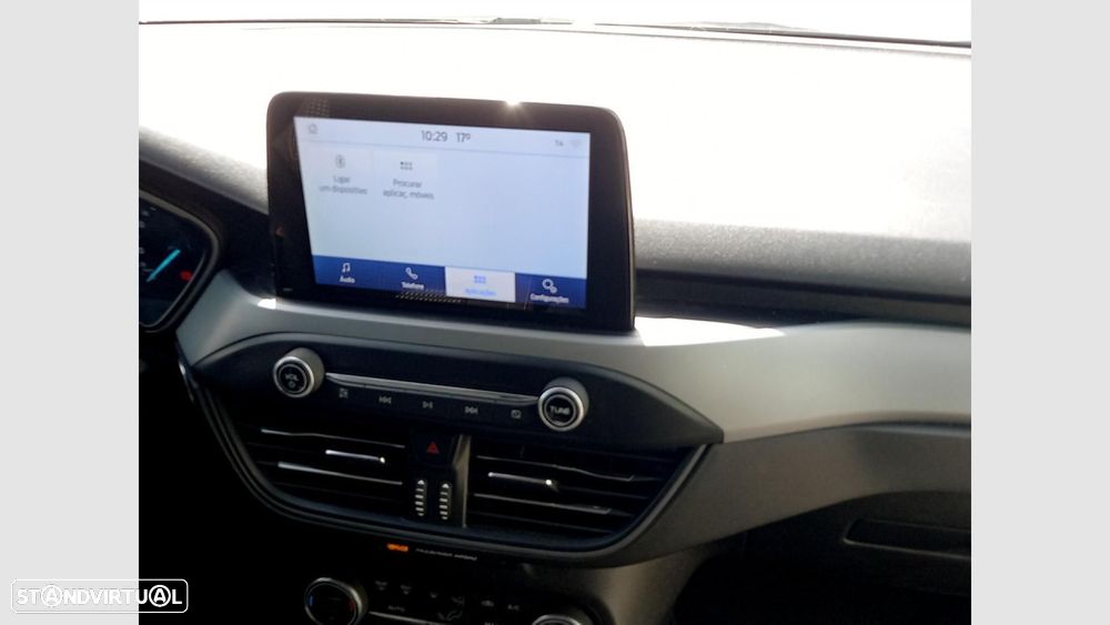 Ford Focus SW 1.0 EcoBoost MHEV ST-Line - 22