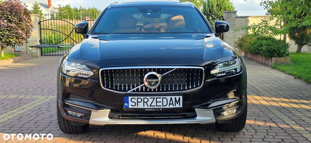 Volvo V90 Cross Country T6 AWD Pro - 15