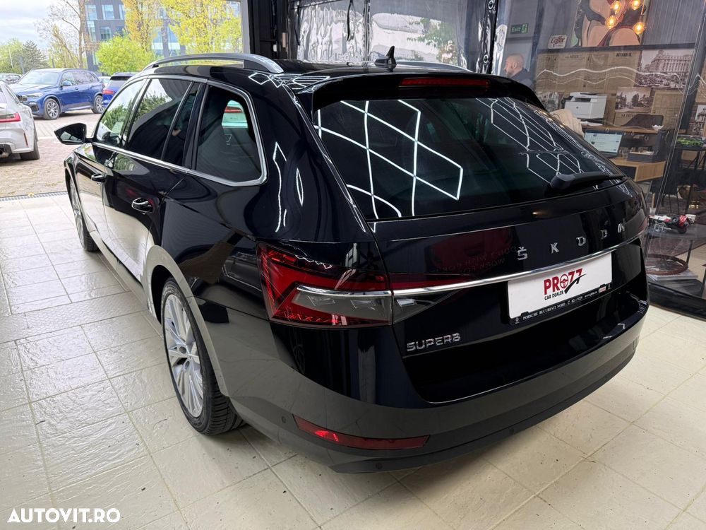 Skoda Superb 2.0 TDI DSG Ambition - 4
