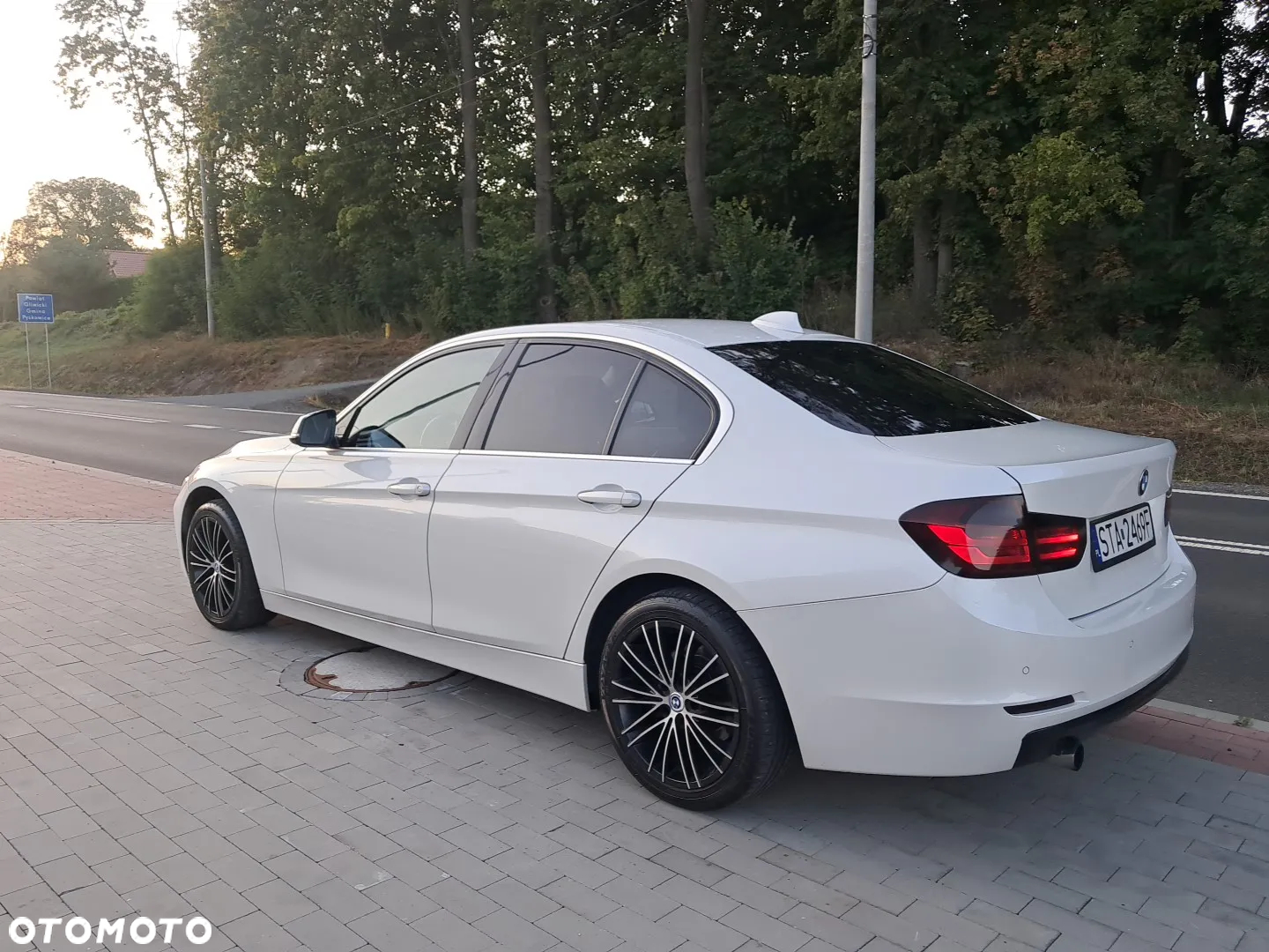BMW Seria 3 320d Modern Line - 12