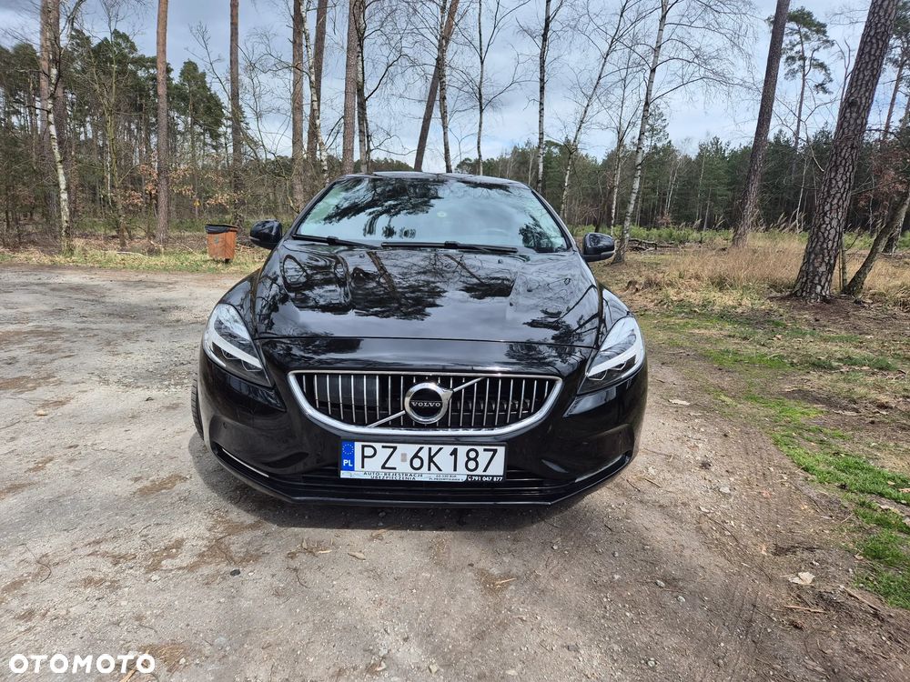 Volvo V40 D2 Inscription - 1
