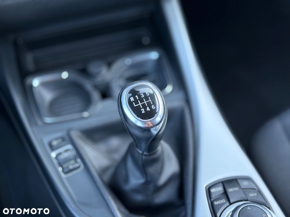 BMW Seria 1 118d - 33