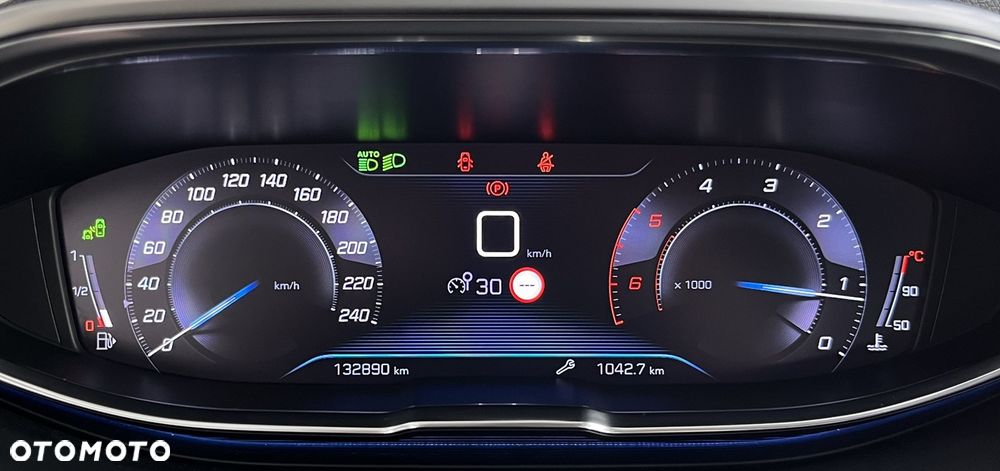 Peugeot 3008 BlueHDi 130 Stop & Start Allure - 11