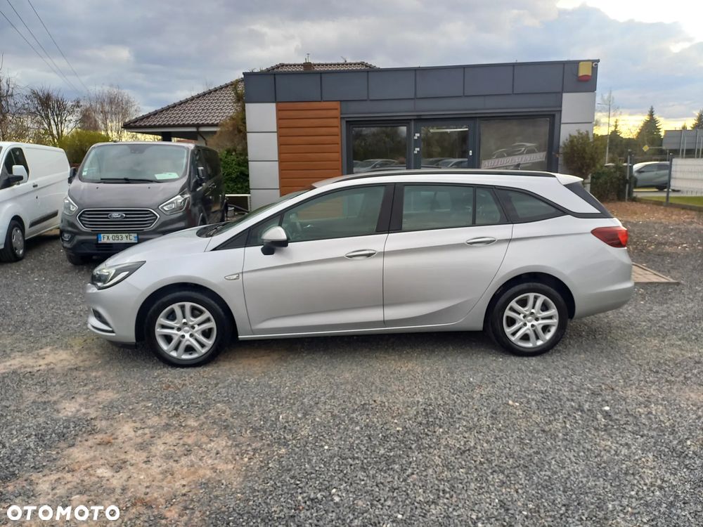 Opel Astra 1.6 CDTI Dynamic S&S - 3