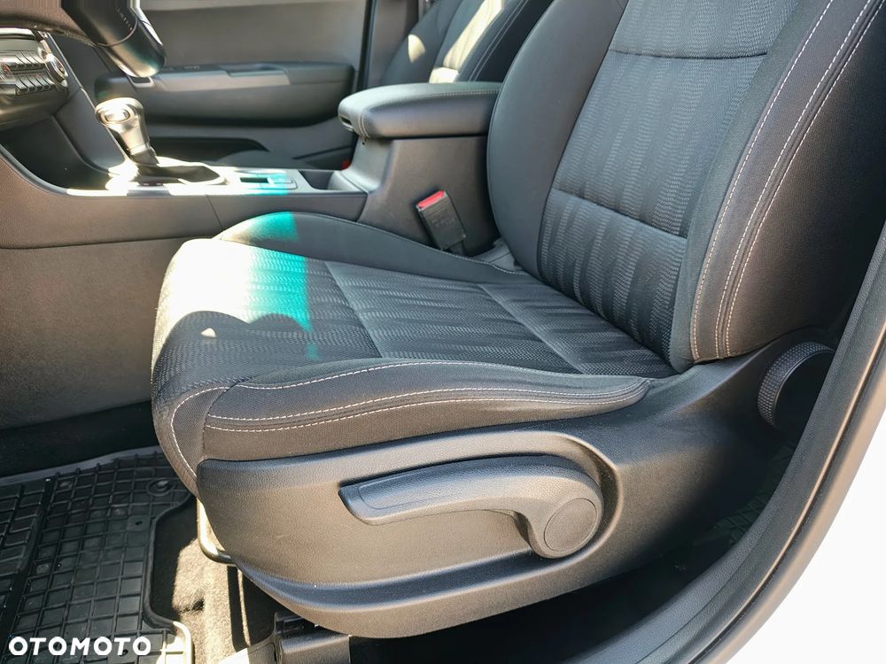 Kia Sportage 1.6 CRDI MHEV M 2WD DCT - 18