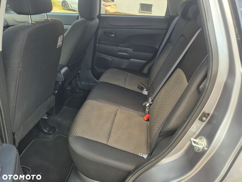 Mitsubishi ASX 1.6 2WD Intense - 18