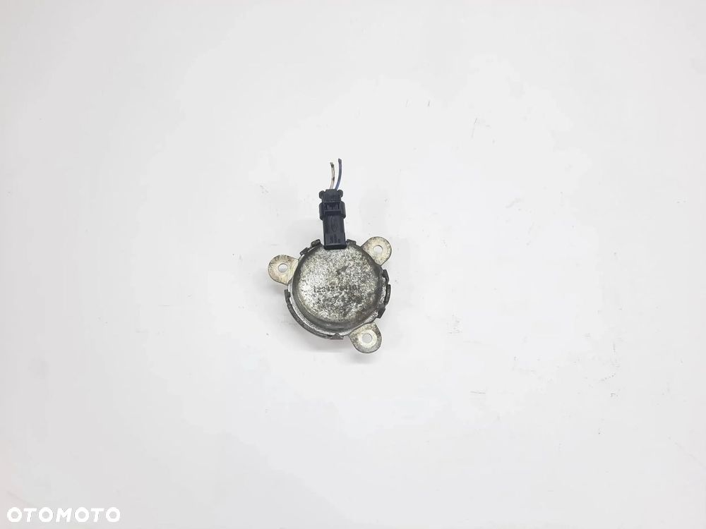 zawór elektromagnetyczny zamiany faz rozrządu Ford fiesta mk7 EcoBoost 1.0 - 5