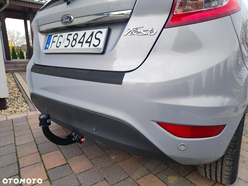 Ford Fiesta 1.6 Titanium - 12