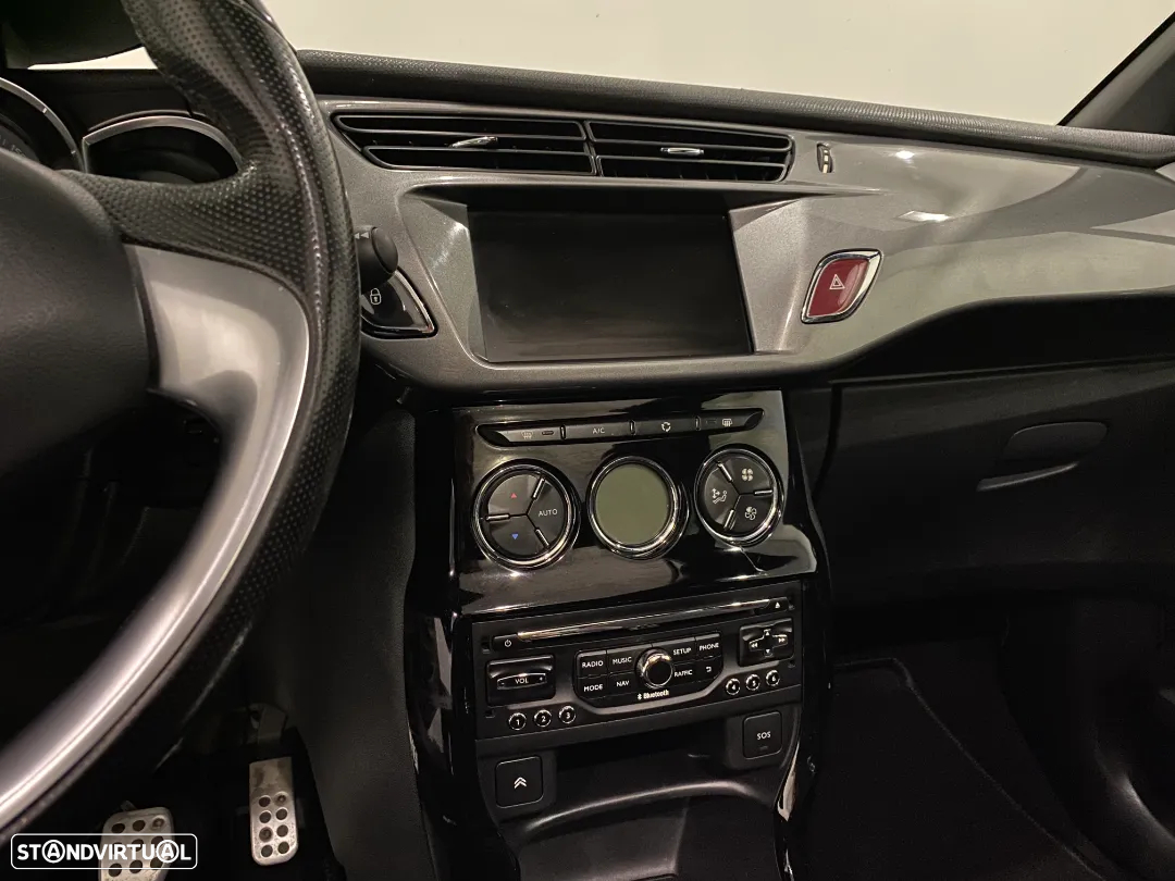 Citroën DS3 1.6 e-HDi So Chic - 38