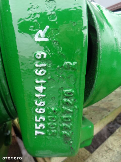 Most układ planetarny mechanizm różnicowy John Deere 6250R - 8