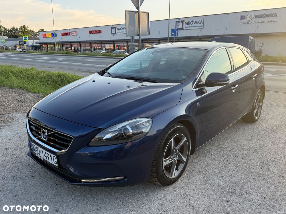 Volvo V40 D2 Ocean Race - 1
