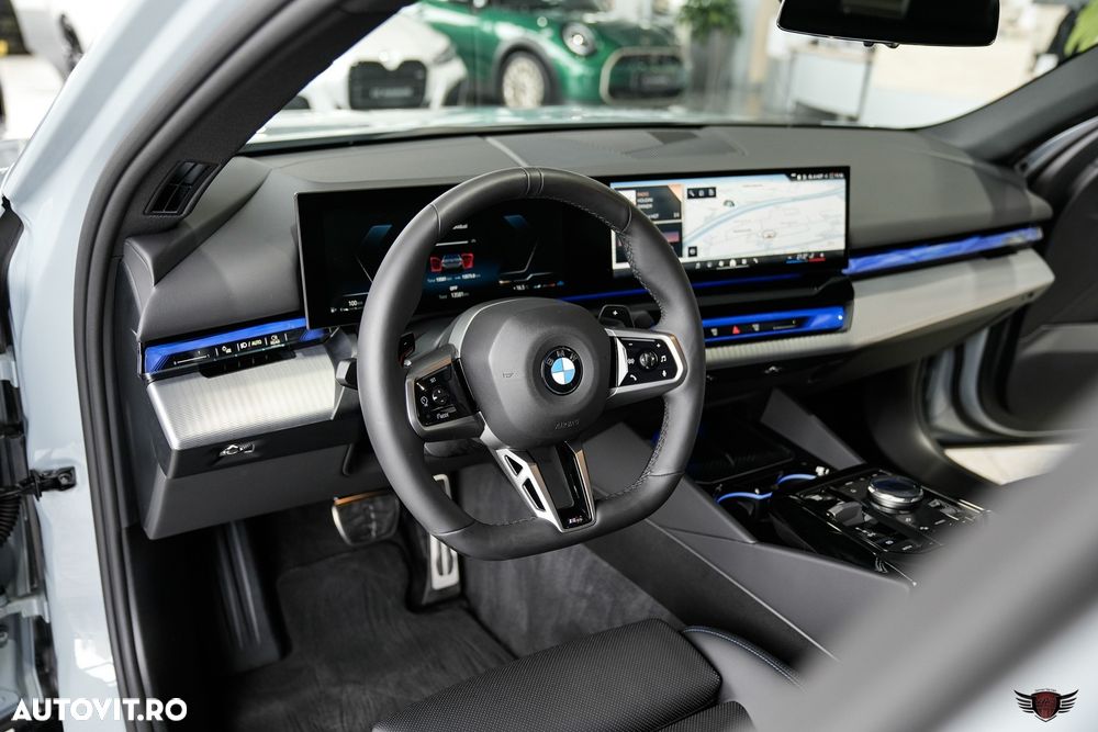 BMW Seria 5 520i Aut. - 9